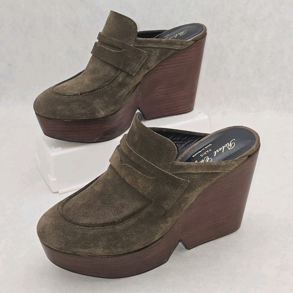 Robert Clergerie Shoes - Robert Clergerie Olive Green Damor Suede Leather Platform Wooded Wedge Clogs 39